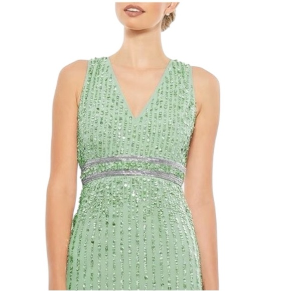 Mac Duggal Sequin Sheath Midi Dress Formal Party Evening Sage Green Size 6 NWT - Picture 6 of 12